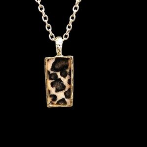 Animal print pendant necklace